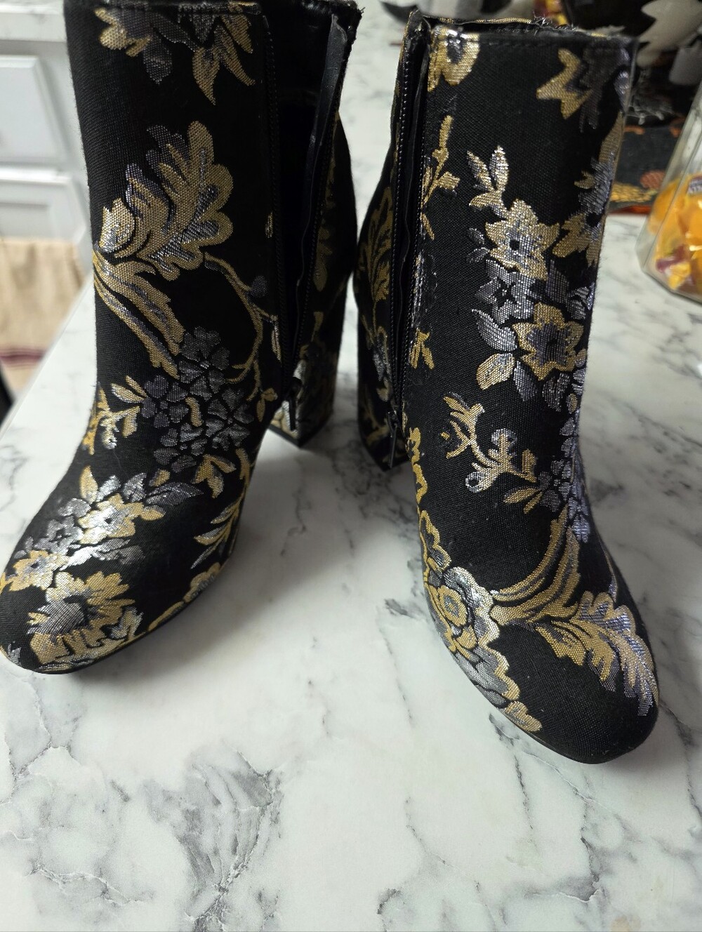 JustFab Metallic Gold and Silver Floral Brocade Ankle Boots US 7, UK 5, Eur 37.5